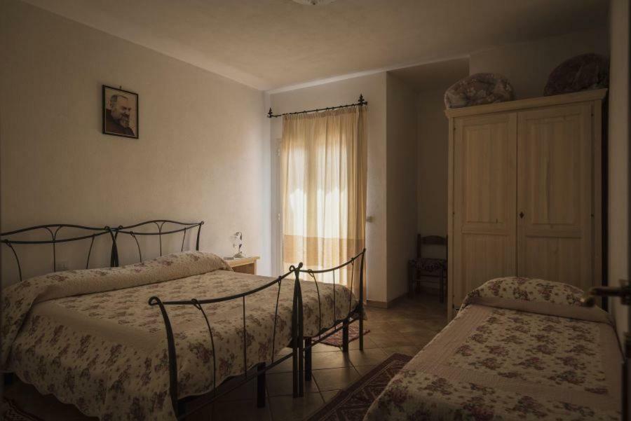 Fumu Ludurru Farm Stay Padru Zewnętrze zdjęcie