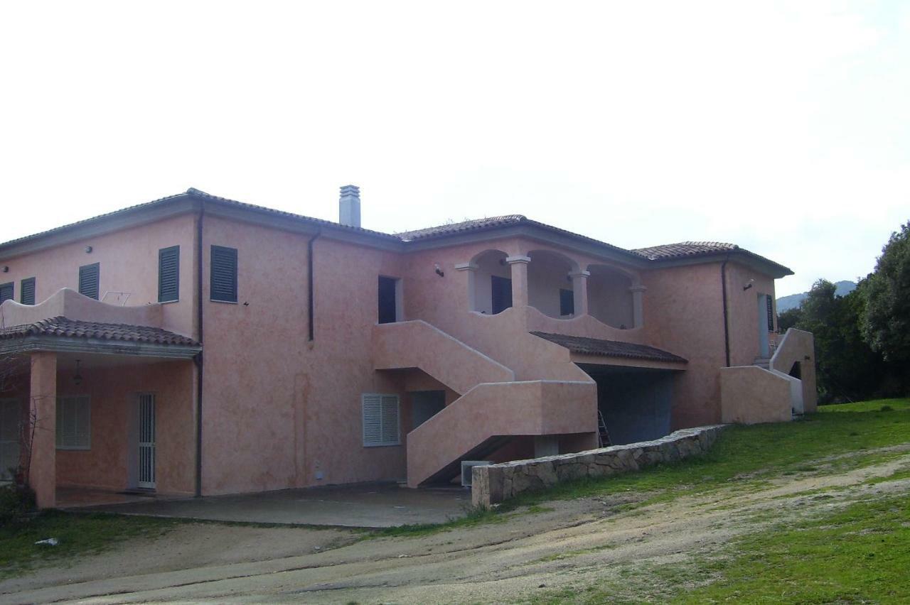 Fumu Ludurru Farm Stay Padru Zewnętrze zdjęcie