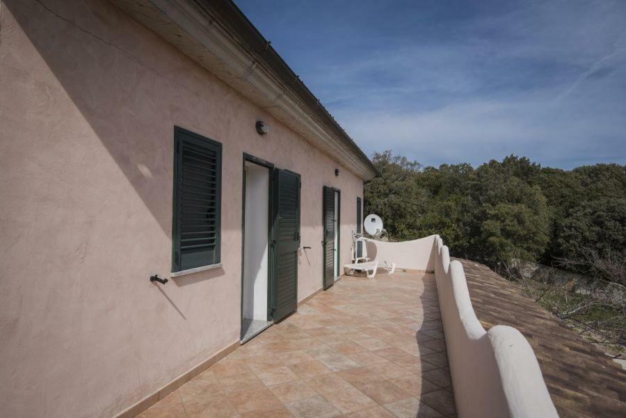 Fumu Ludurru Farm Stay Padru Zewnętrze zdjęcie